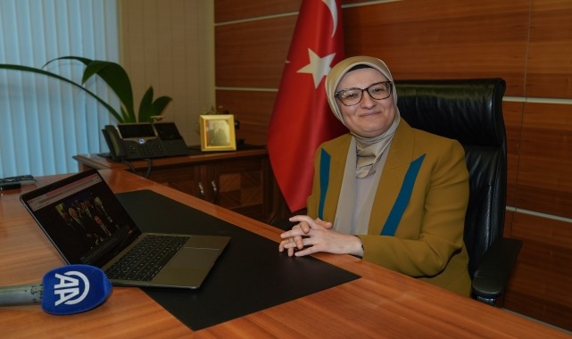 AK Parti Genel Başkan Yardımcısı Uygur, &quot;Yılın Kareleri&quot; oylamasına katıldı