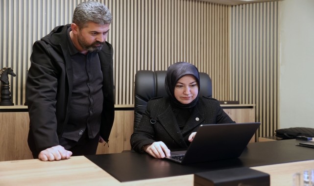 AK Parti Sivas Milletvekili Toy, AA&#039;nın &quot;Yılın Kareleri&quot; oylamasına katıldı