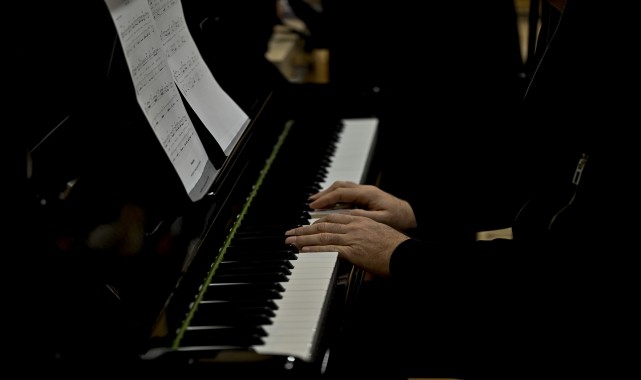 Ankara Türk Dünyası Müzik Topluluğu, başkentteki müzikseverleri &quot;aşk&quot; şarkılarıyla buluşturacak