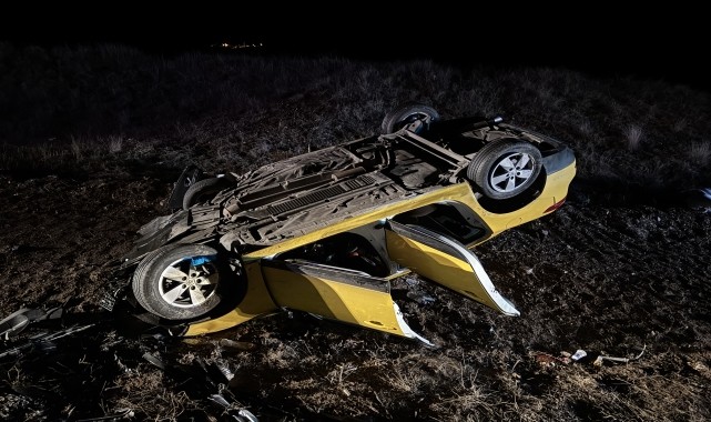 Eskişehir&#039;de 2 otomobilin çarpıştığı kazada 1 kişi öldü, 5 kişi yaralandı