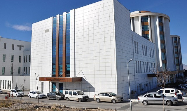 Karaman&#039;da o bölümde 560 vatandaşa bin 484 işlem yapıldı