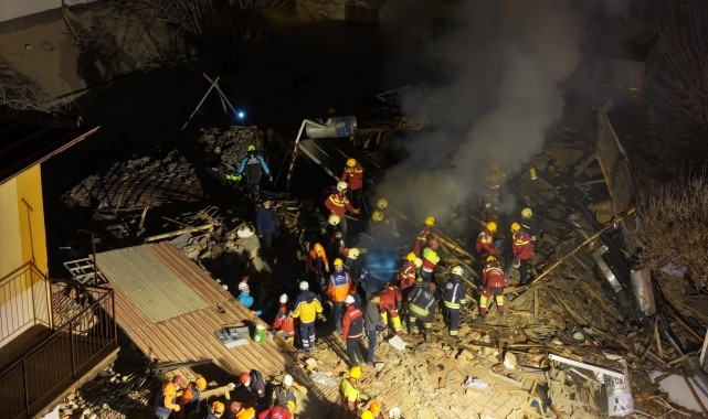 Konya&#039;da binanın çökmesiyle ilgili 4 şüpheliye gözaltı