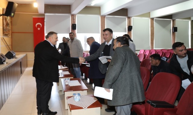 Çubuk Kaymakamı Bakır ve Belediye Başkanı Demirbaş, besicilerle bir araya geldi