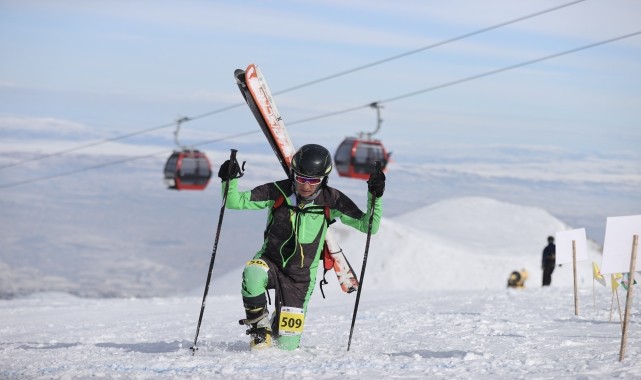 Erciyes'te düzenlenen Dağ Kayağı Türkiye Şampiyonası sona erdi