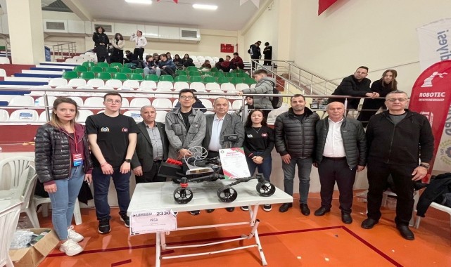 Ilgınlı gençler Robot Yarışması'nda Ege Bölge şampiyonu oldu