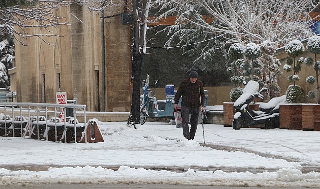 Karaman&#039;a kar yeniden geliyor