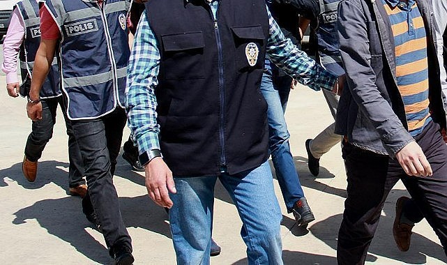 Maydanoz Döner&#039;e FETÖ operasyonu: 353 gözaltı