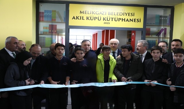 Melikgazi Belediyesi, yeni bir &quot;Akıl küpü kütüphanesi&quot;nin açılışını gerçekleştirdi