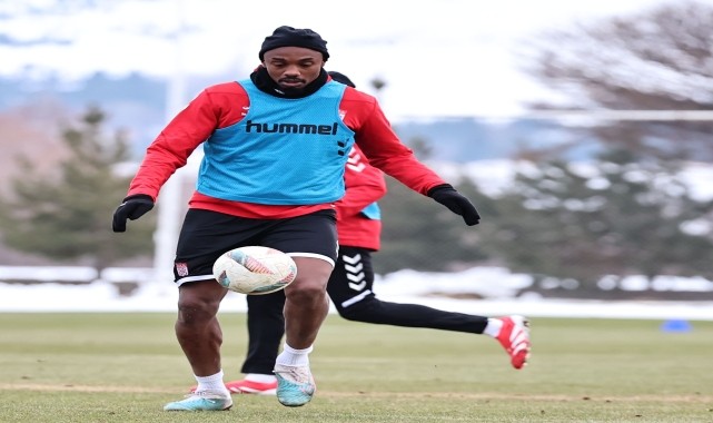 Sivasspor&#039;da Gaziantep FK maçının hazırlıkları devam ediyor