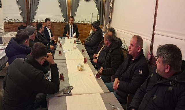 Suşehri Belediye Başkanı Kayaoğlu, taksicilerle bir araya geldi