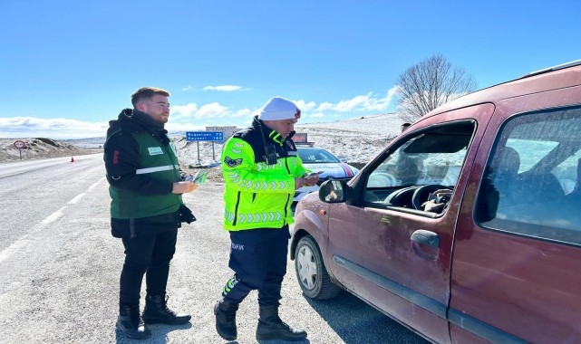 Yozgat&#039;ta Yeşilay sürücüleri bilgilendirdi