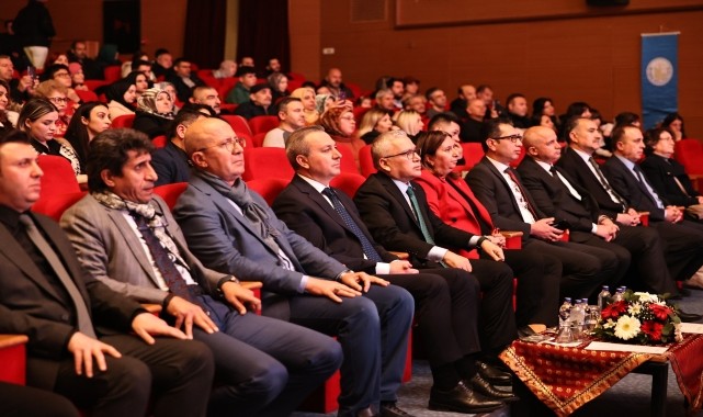 Halk ozanı Aşık Veysel vefatının 52. yılında Sivas&#039;ta anıldı