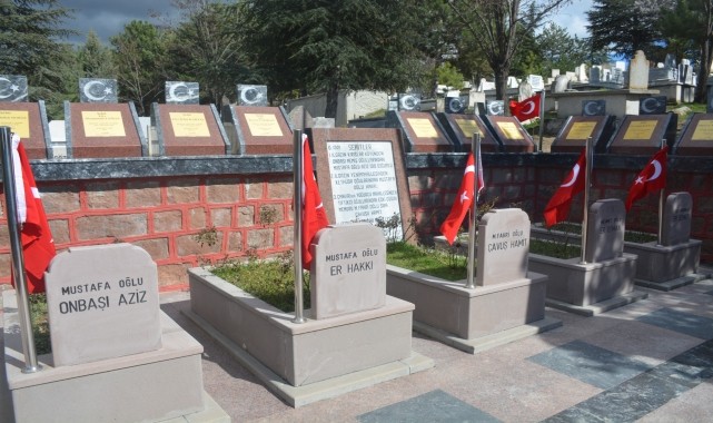 Ilgaz&#039;da şehitlik yenilendi