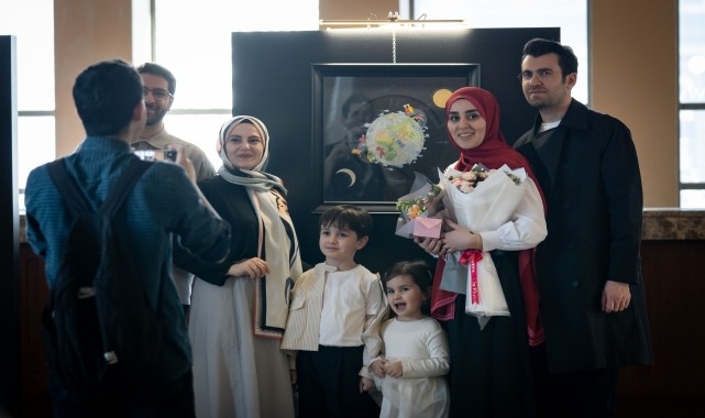 "Külliye'de Ramazan" etkinlikleri kapsamında "İyilik, Sanatın Olsun" sergisi ziyaretçileri ağırlıyor