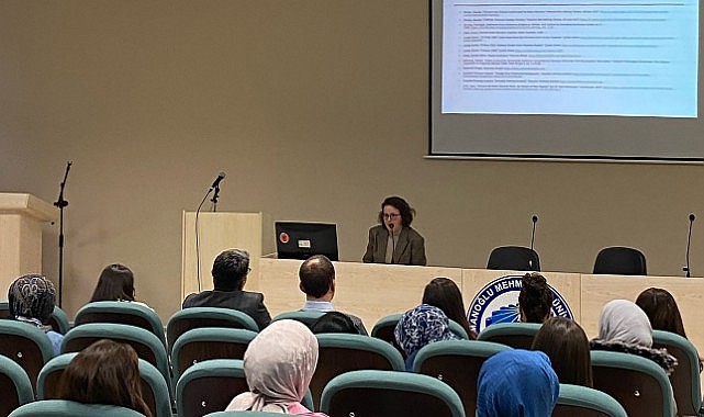 &quot;Osmanlı&#039;dan günümüze kadın hareketi&quot;