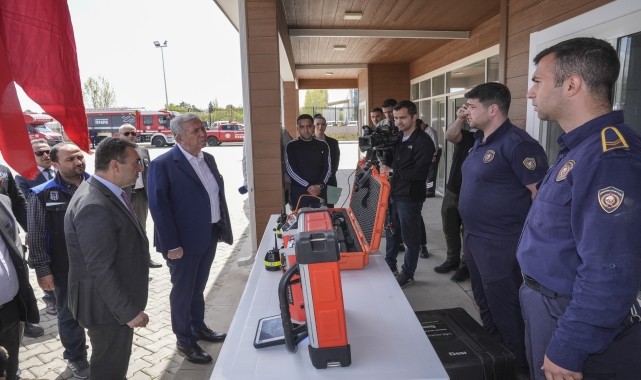 ABB Başkanı Yavaş, Afet Eğitim ve Lojistik Merkezi&#039;ni ziyaret etti