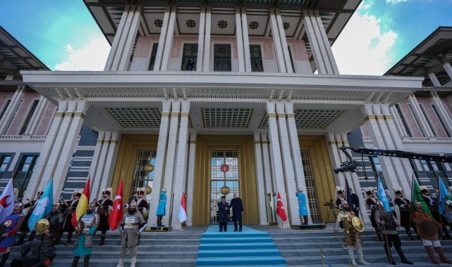 Cumhurbaşkanı Erdoğan, Endonezya Cumhurbaşkanı Subianto&#039;yu resmi törenle karşıladı