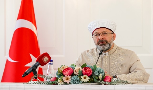 Diyanet İşleri Başkanı Erbaş &quot;İl Müftüleri Toplantısı&quot;nda konuştu: