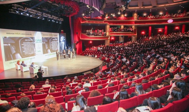 Doğa Koleji, t-MBA Zirvesi&#039;nde öğrencileri iş dünyası temsilcileriyle bir araya getiriyor