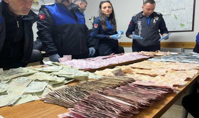 Eskişehir&#039;de yakalanan dilencilerin üzerinden 42 bin lira çıktı
