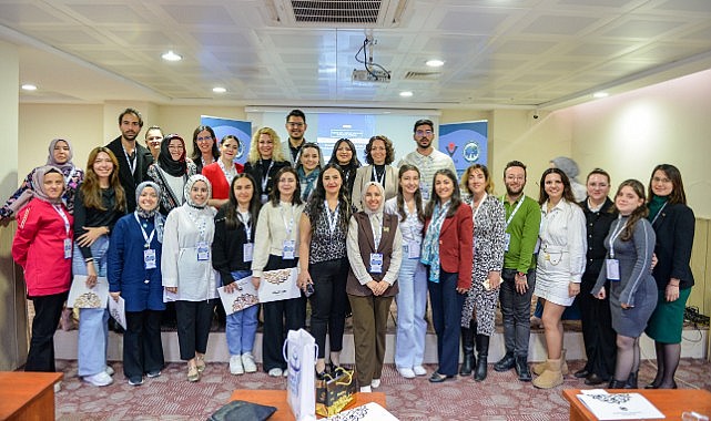 Geleceğin hemşireleri bilimle buluştu