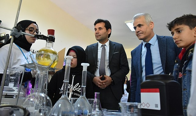 Karaman BİLSEM&#039;de bilim rüzgarı esti