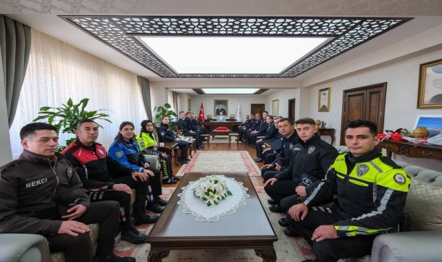 Karaman Emniyet Müdürü Mehmet Turhan, Polis Haftası dolayısıyla çeşitli ziyaretler gerçekleştirdi