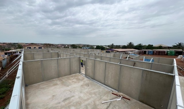 Karmod, Gana&#039;da prefabrik okul projesine başladı