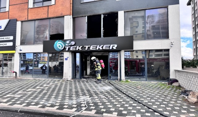 Kayseri&#039;de iş yerinde çıkan yangın söndürüldü