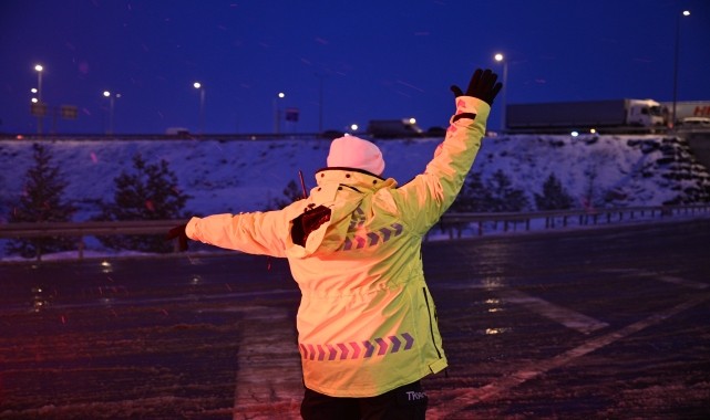 Kayseri-Malatya ve Kayseri-Kahramanmaraş kara yolları yeniden ulaşıma açıldı