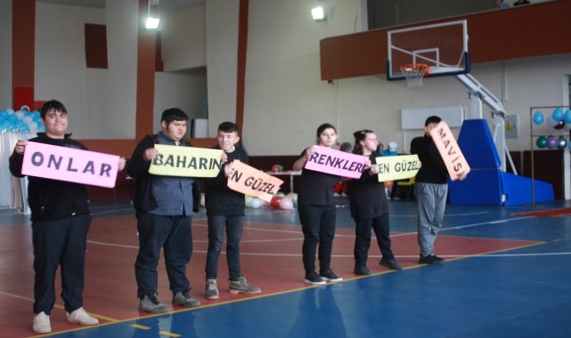 Şarkışla&#039;da Dünya Otizm Farkındalık Günü etkinliği düzenlendi