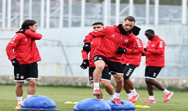 Sivasspor, Kasımpaşa maçının hazırlıklarını sürdürdü
