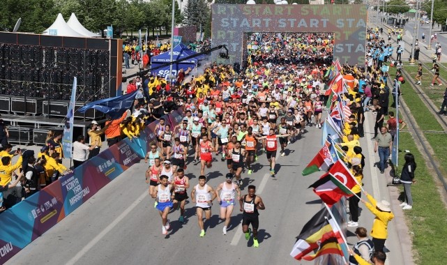 4. Uluslararası Konya Yarı Maratonu koşuldu