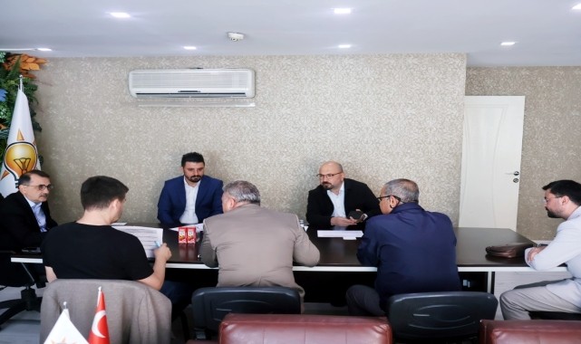 AK Parti Eskişehir İl Başkanlığı&#039;nda halk günü buluşmaları başladı