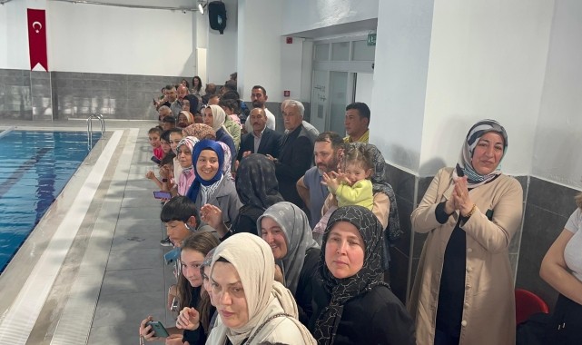 Çerkeş&#039;te yüzme yarışı düzenlendi