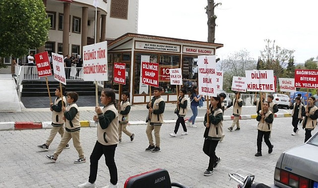 Ermenek&#039;te Türk Dil Bayramı coşkusu