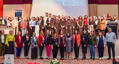 Hemşireliğin gücü KMÜ'de masaya yatırıldı