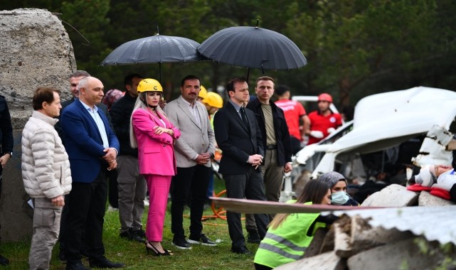 İmranlı Meslek Yüksekokulunda "Acil Durum Tatbikatı" gerçekleştirildi