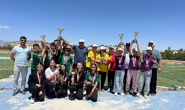 Karaman&#039;da bilim ve spor rüzgarı esti