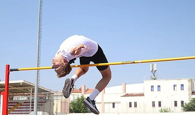 Karamanlı sporcu milli takıma davet edildi