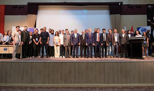 Kıratlı ve Çiçekli KMÜ&#039;de öğrencilerle