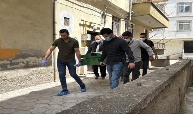 Kırıkkale&#039;de buzdolabında ve derin dondurucuda parçalanmış erkek cesedi bulundu
