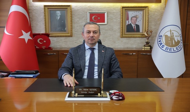 Sivas Belediye Başkanı Uzun&#039;dan 19 Mayıs Atatürk&#039;ü Anma, Gençlik ve Spor Bayramı mesajı