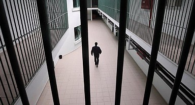 Trafikte Yol Kesene 3 Yıl, Düğünde Havaya Ateş Açana 5 Yıl Hapis Cezası Geliyor!  