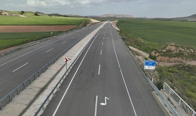 Ulaştırma Bakanlığı’ndan Türkiye’de Bir İlk! Melodili Yol Uygulaması Başladı!  