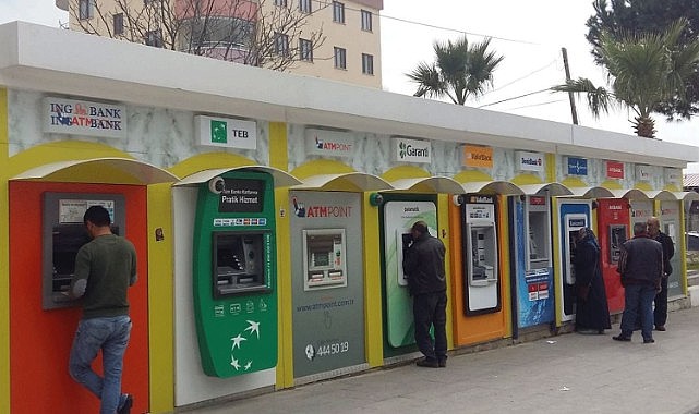 Ünlü Bankaya Yasa Dışı Bahis Operasyonu: Kayyum Atandı!  