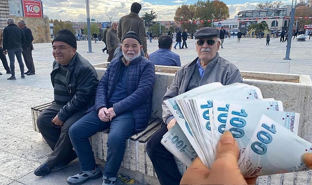 Emekliye Gelecek Ay Yüzde 16,6 Zam!  