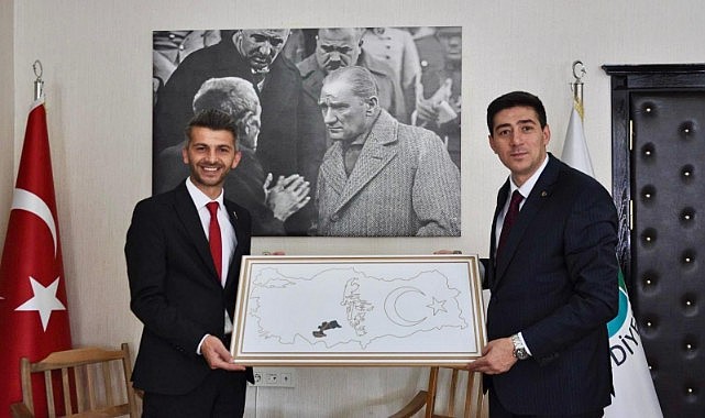 Kaymakam Erdoğan&#039;dan duygusal veda