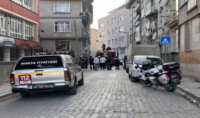 Konya&#039;da sinir krizi geçiren kişi evinde yangın çıkardı