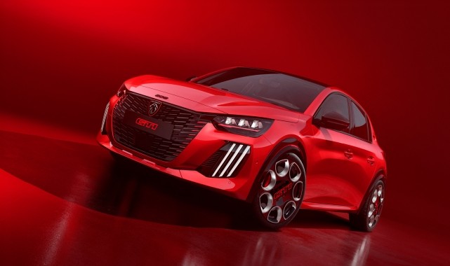 Peugeot yeni E-208 GTi modelini tanıttı